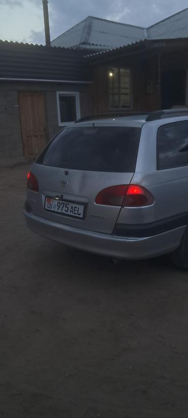 john dere: Toyota Avensis: 1998 г., 1.8 л, Механика, Бензин, Универсал — 8