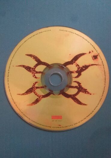 cd диски музыка: Продаю аудио компакт диск. Оригинал со Штатов. Тяжелый рок. Группа -