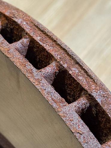 Тормозные диски: Предний тормозной диск BMW 2016 г., Б/у, Оригинал, США — 9