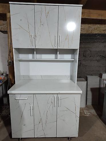 silver kitchen: Кухонный буфет с рабочей поверхностью и верхними шкафами - — 3