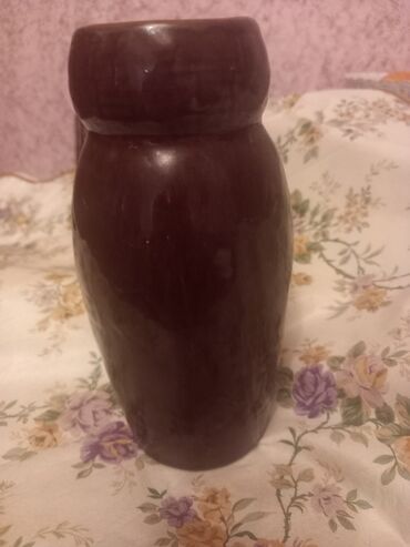 ваза стеклянная прозрачная высокая без узора: Глиняная ваза коричнего цвета высотрй 21 см