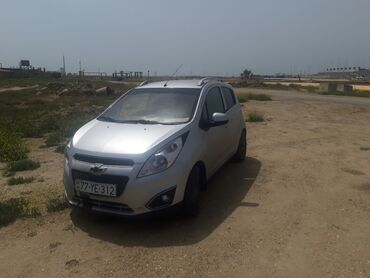kredit masinlar ilkin odenis 1000 vaz: Chevrolet Spark: 1.3 l | 2023 il 83000 km Hetçbek