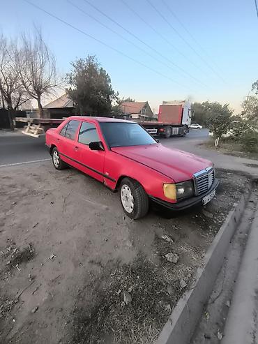 продаю портер 1: Mercedes-Benz 190: 1993 г., 2.2 л, Механика, Бензин, Хэтчбэк — 3