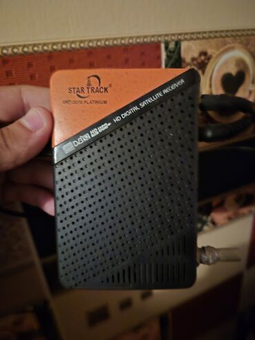 Çəngəllər: Star Track SRT-2010 Platinum – HD Digital Satellite Receiver