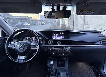 Lexus: Lexus ES: 2017 г., Бензин, Седан — 9