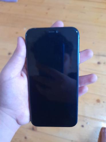 tablet iphone 2: IPhone 11, Qara, Simsiz şarj — 1