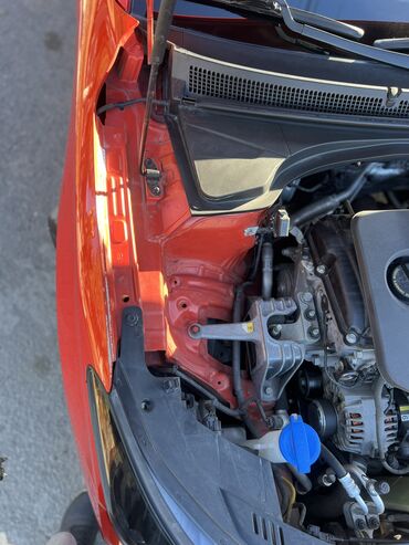 Hyundai: Hyundai Veloster: 2018 г., 2 л, Автомат, Бензин, Хэтчбэк — 12