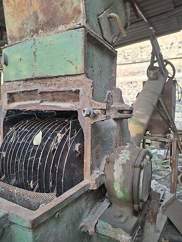 Biznes üçün avadanlıq: Sənaye tipli çeynəyici/qlavçik (dönər bıçaqlı crusher) - Material — 2
