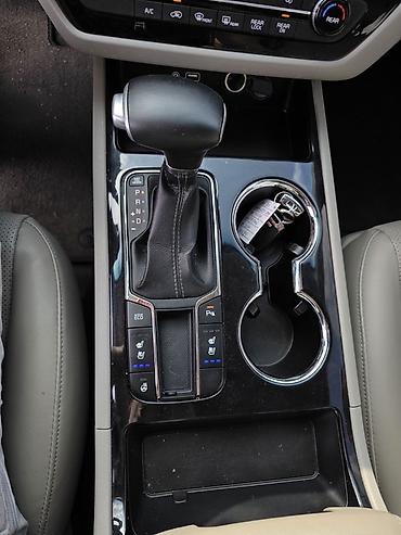Транспорт: Kia Carnival: 2018 г., 2.2 л, Автомат, Дизель, Минивэн — 6