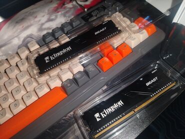 Operativ yaddaş (RAM): Kingston Technology Fury Beast DDR4 RAM modulları 8GB 3200mhz -