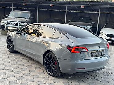 Tesla: Tesla Model 3: 2019 г., 5 л, Вариатор, Электромобиль, Седан — 7