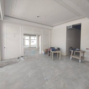 Digər kommersiya daşınmaz əmlakı: Xırdalan şəhəri, AAAF Park yaşayış kompleksində, ümumi sahəsi 1000 — 9