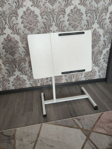 мебель байке: Компьютерный Стол, цвет - Белый, Новый