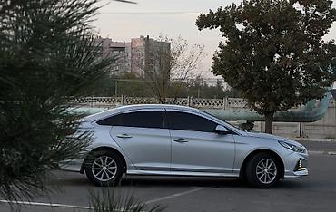 хорошее состояние: Hyundai Sonata: 2021 г., 2 л, Газ, Седан — 5