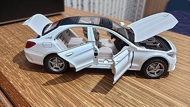 igracke za dvoriste: POTPUNO NOVO! Prelepa i izuzetno detaljna metalna maketa automobila — 5