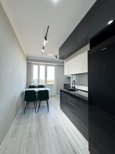 1 комнатные квартиры в бишкеке продажа: 2 бөлмө, 63 кв. м, Элитка, 9 кабат, Дизайнердик ремонт