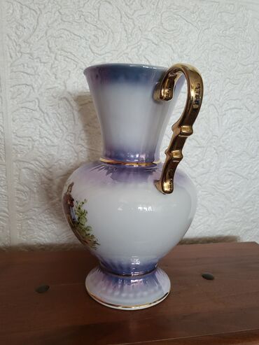 Ostali kućni dekor: Vaza nova Jugoporcelan iz 70ih godina. Titov Veles. Retka vaza sa na lalafo.rs — 5 Ostali kućni dekor: Vaza nova Jugoporcelan iz 70ih godina. Titov Veles. Retka vaza sa — 5