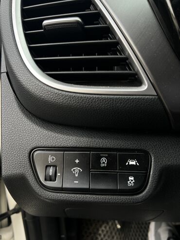 Kia: Kia Seltos: 2020 г., 1.6 л, Робот, Дизель — 6