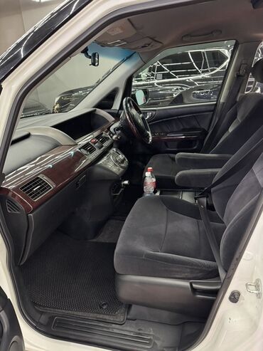 Honda: Honda Elysion: 2006 г., 2.4 л, Автомат, Газ, Минивэн at lalafo.kg — 9 Honda: Honda Elysion: 2006 г., 2.4 л, Автомат, Газ, Минивэн — 9