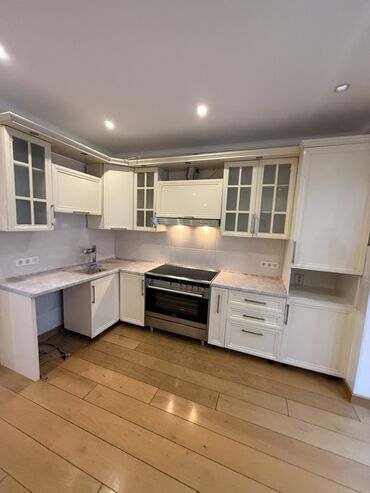 шкаф для спальни угловой: Кухонный гарнитур угловой в классическом стиле - Планировка