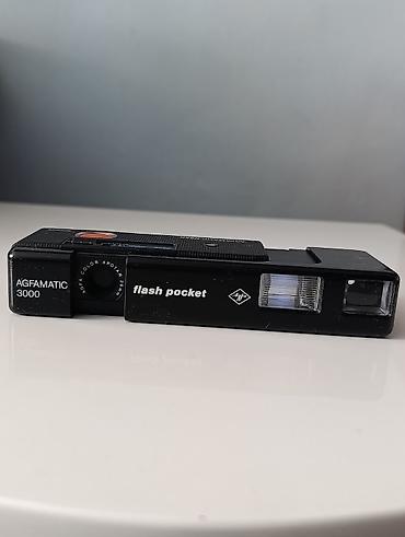 gogle prevodilac: AGFAMATIC 3000 Flash Pocket – kompaktni 110 film foto-aparat - Format — 3