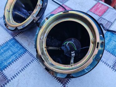 Auto delovi: Solja fara Lada 2121,21213,21214 Niva Leva Desna br.3. Polovno — 5