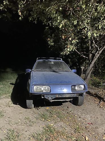 bmw 5: Ford Sierra: 1984 г. — 1