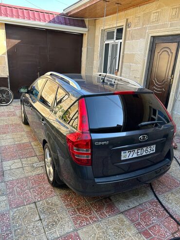 Kia Ceed: 1.6 l | 2008 il Universal