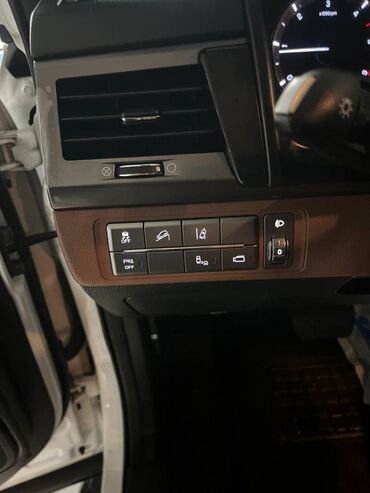 Ssangyong: Ssangyong Rexton: 2020 г., 2.2 л, Автомат, Дизель, Пикап at lalafo.kg — 4 Ssangyong: Ssangyong Rexton: 2020 г., 2.2 л, Автомат, Дизель, Пикап — 4