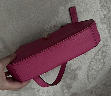 dior ceger torba: Guess tasnica original nova nekoriscena.Listajte slike — 9