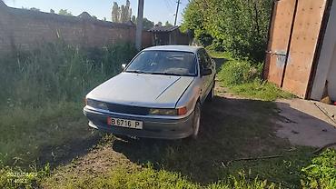 subara impreza: Mitsubishi Galant: 1990 г., 2 л, Механика, Бензин, Седан — 4