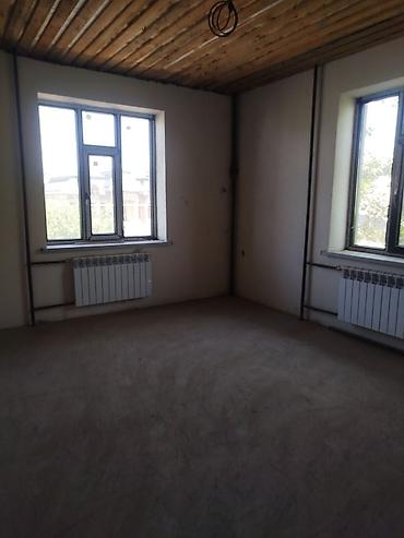 Үйлөрдү сатуу: 6 бөлмө жана андан көп, 250 м², 5 соток, Бишкек, Ак-Өргө ж/м Менчик ээси — 3