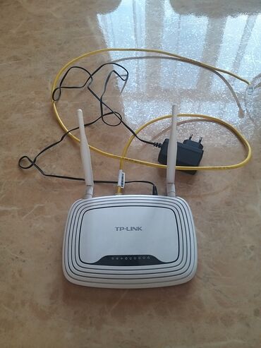 adsl modem: TP-LİNK ADSL modem, 2 antenalı. ideal vəziyyətdədir