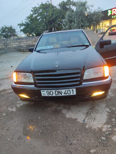 opel 2 5: Mercedes-Benz C 230: 2.3 l | 1999 il Sedan