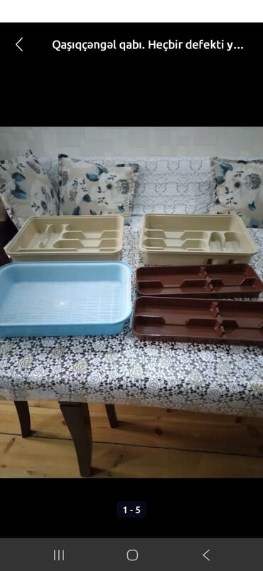 Şirəsıxanlar: Mətbəx çekmecesində asanlıqla yerləşən plastik qaşıq-çəngəl qabları