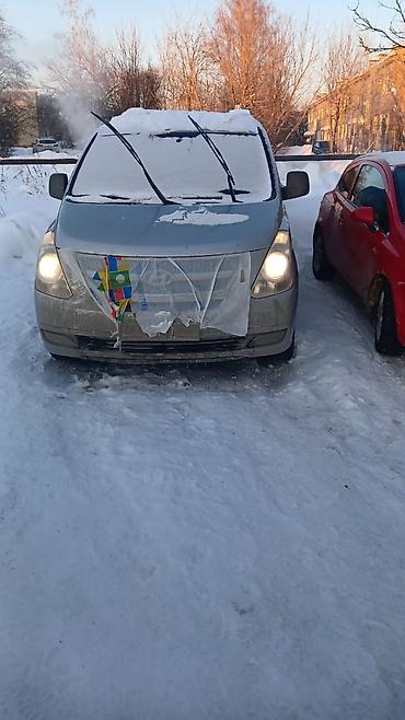 Hyundai: Продается микроавтобус/минивэн с просторным салоном и поперечной — 11