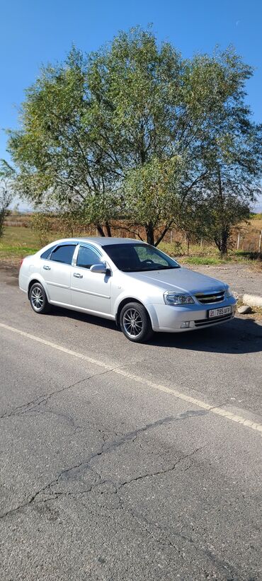 daewoo lacetti 2008: Chevrolet Lacetti: 2008 г., 1.4 л, Механика, Бензин, Седан