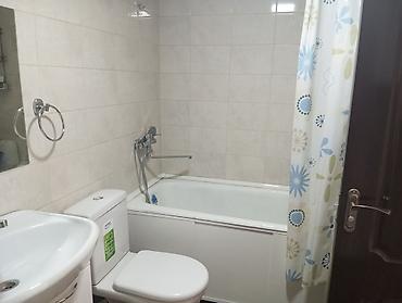 Продажа домов: Дом, 193 м², 9 комнат, Собственник — 20