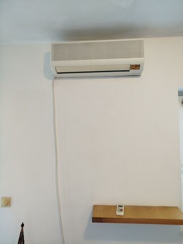 Dugoročno: 22 kv. m na lalafo.rs — 4 Dugoročno: 22 kv. m — 4