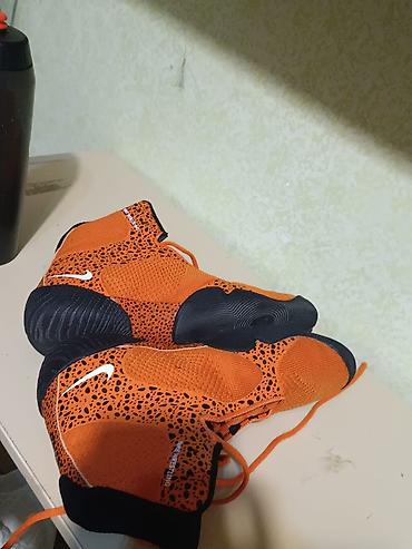 Krasofkalar və idman ayaqqabıları: Nike tawa barsofka satilir ideal vezyetde 3 defe geyinilib,razmeri 40 — 3