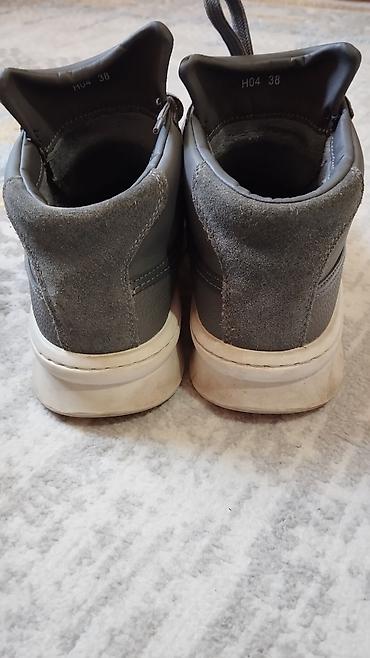 reebok 42: Высокие кеды/кроссовки цвета графит/серый. -Күзүндө кышында кийиле — 6
