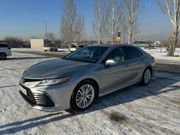 Toyota: Toyota Camry: 2018 г., 2.5 л, Автомат, Гибрид, Седан