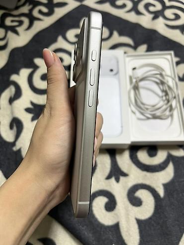 galaxy s19: IPhone 17 pro 512gb Характеристики и особенности: - Экран без — 8