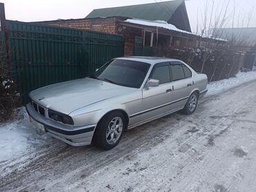 BMW 520: 2 л | 1990 г. | Седан | Хорошее