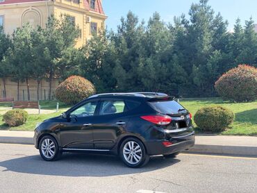 Hyundai: Hyundai ix35: 2.4 l | 2010 il Krossover — 10