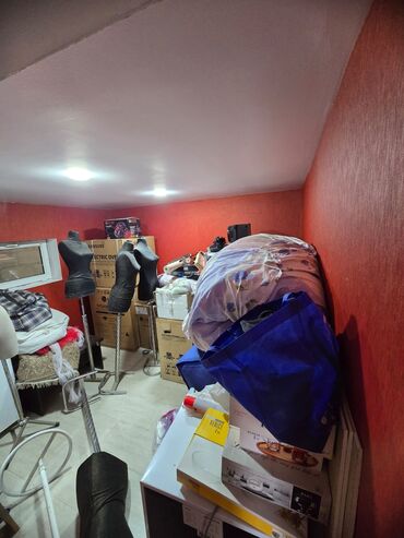 Həyət evləri və villaların satışı: Həyətyanı fərdi yaşa döşənmiş yol və meydança - Gül kolları və — 11