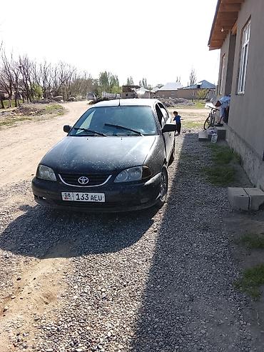 carina e: Toyota Avensis: 2001 г., 2 л, Механика, Бензин, Хэтчбэк — 2