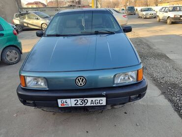 passat universal: Volkswagen Passat: 1989 г., Механика, Бензин, Седан