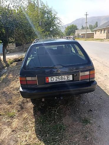 Volkswagen Passat Variant: 1989 г., Механика, Бензин, Универсал at lalafo.kg Volkswagen Passat Variant: 1989 г., Механика, Бензин, Универсал