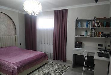 Продажа коттеджей и домов: Продаю 5 –комнатный дом. Адрес: Ак Ордо 2. Ленинский район Серия: Дом — 5